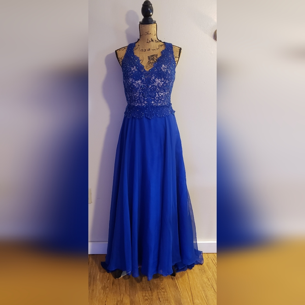 Studio 17 sapphire blue prom/evening dress